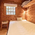 6 Person In Vaeggerlose * Bøtø By