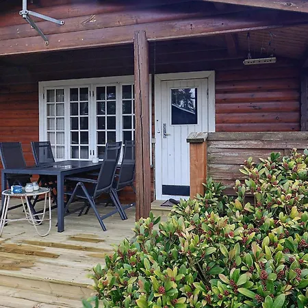 6 Person In Vaeggerlose * Bøtø By