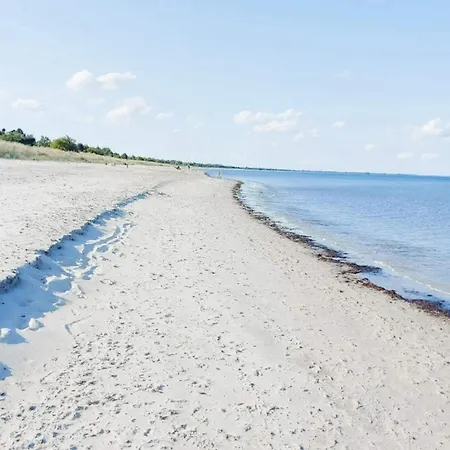 6 Person In Vaeggerlose Semesterbostad *