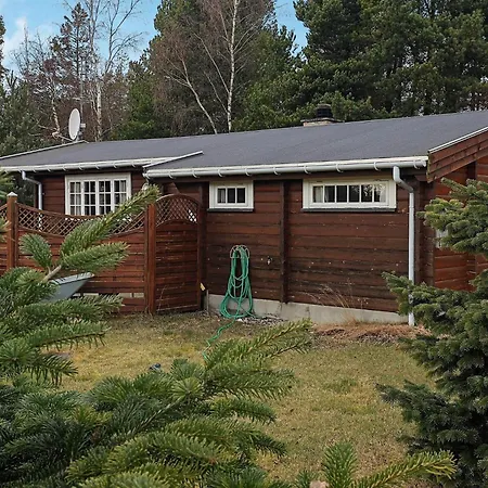 6 Person In Vaeggerlose Bøtø By