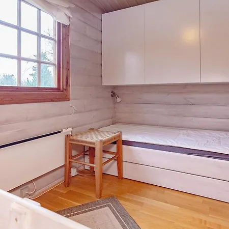 Semesterbostad 6 Person In Vaeggerlose